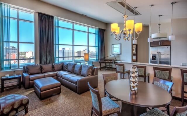 Holiday Inn Saskatoon Downtown