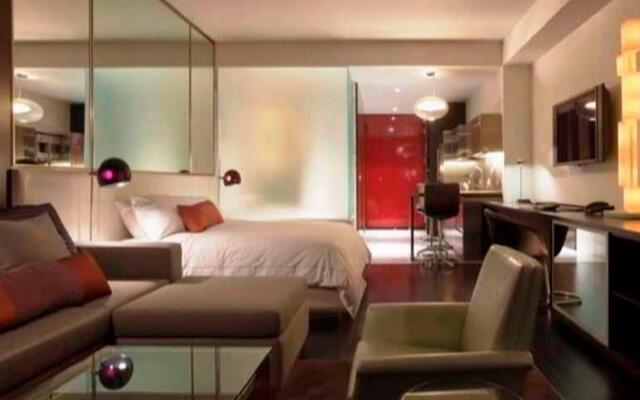 Palms Place