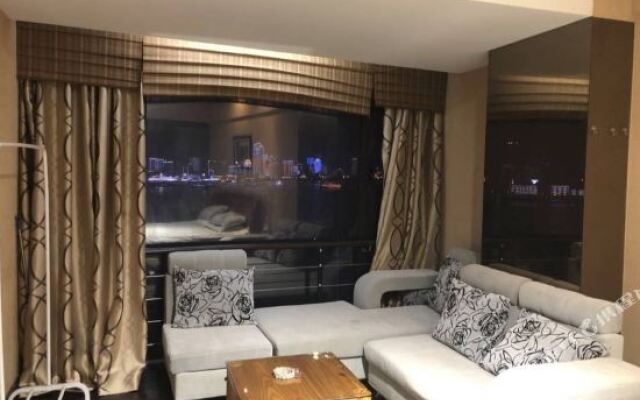 Kongbai Zaowu River-view Holiday Hotel