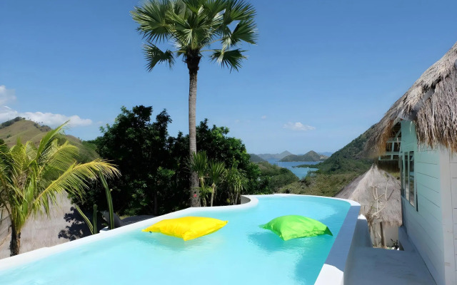 Mohini Komodo Resort