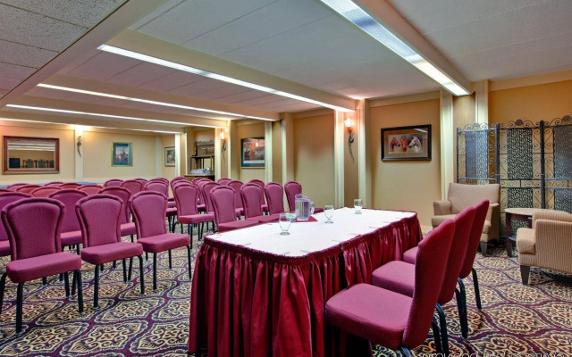 Holiday Inn Express & Suites Charlottetown by IHG