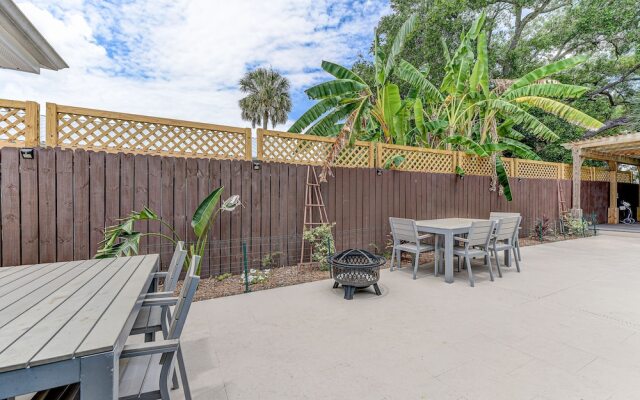 Summertime Sanctuary by Vtrips