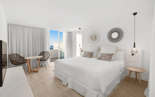 Barceló Portinatx - Adults Only