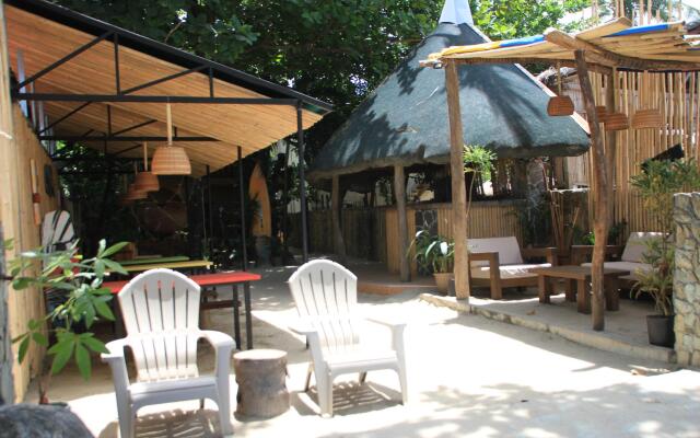 Mendelluke Suites