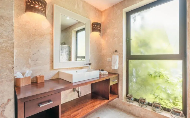 Mesmerizing Villa With Jacuzzi Maid in Cap Cana