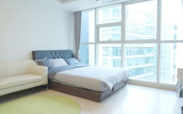 Edencity Apartment I park2