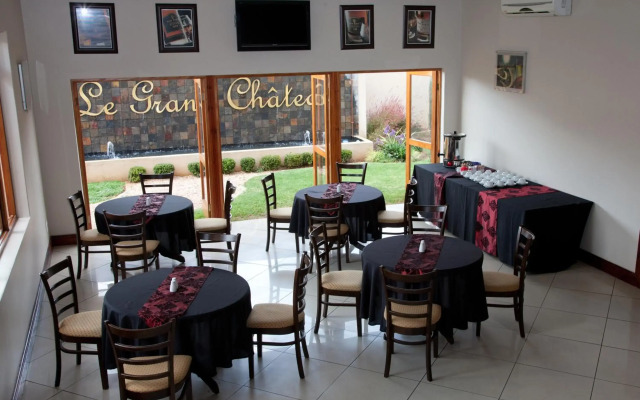Le Grand Chateau Hotel