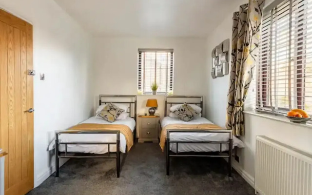 Camaraderie Guest House