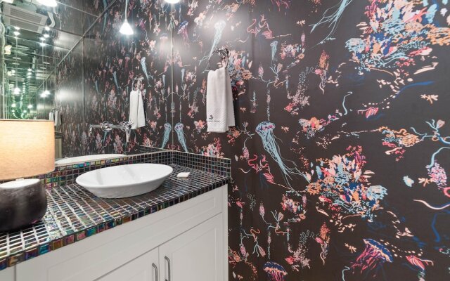 Mediterranean West 302