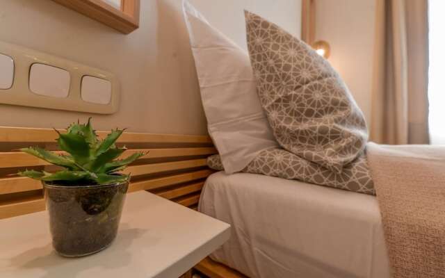 FM Luxury 1-BDR Apartment - Sofia Dream Desert