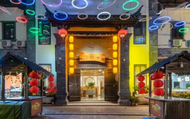 Guixiang Huju B&B (Jianshui Ancient City)