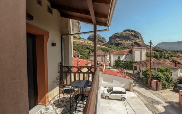 Meteora Heaven and Earth Kastraki - Adults Only