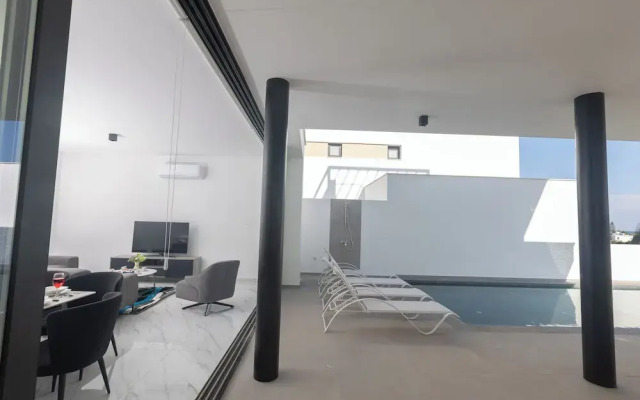 Protaras Aqua Pearl Villa Aq10 With Pool Heating
