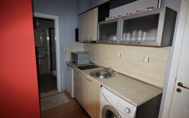 Sunny Day 5 Menada Apartments