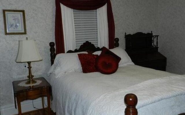 MiddleRidge Bed and Breakfast