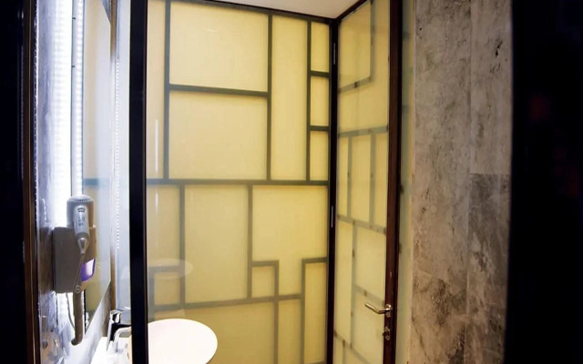 The Biancho Hotel Old City