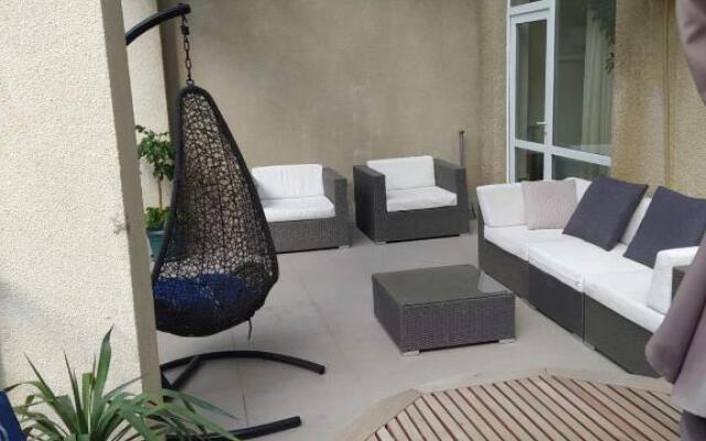 Lovely -80m2 - 1 bedroom Apartment