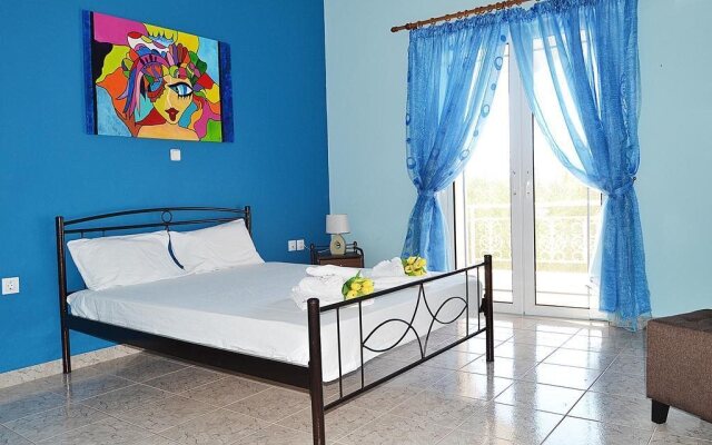 Soulis Studios & Apartments