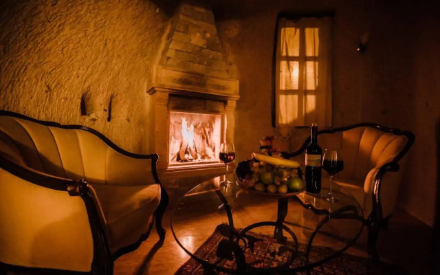 Ortahisar Cave Hotel