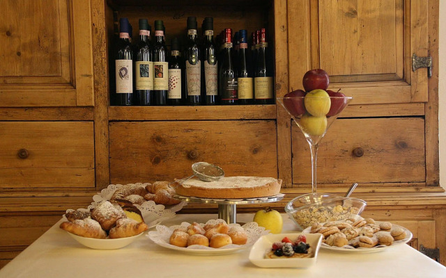 Hotel Baita Clementi