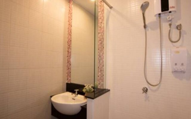 Napatra Hotel