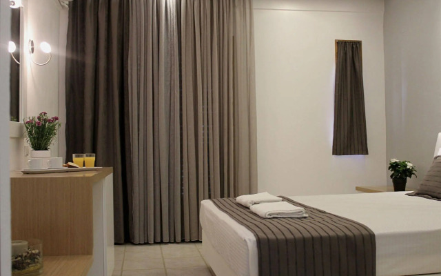 Zeus Hotel