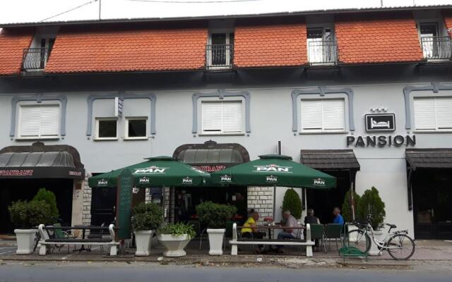 Restoran Prenoćište Croatia Turist
