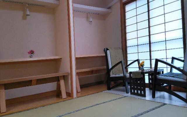 Isuzu Guest House