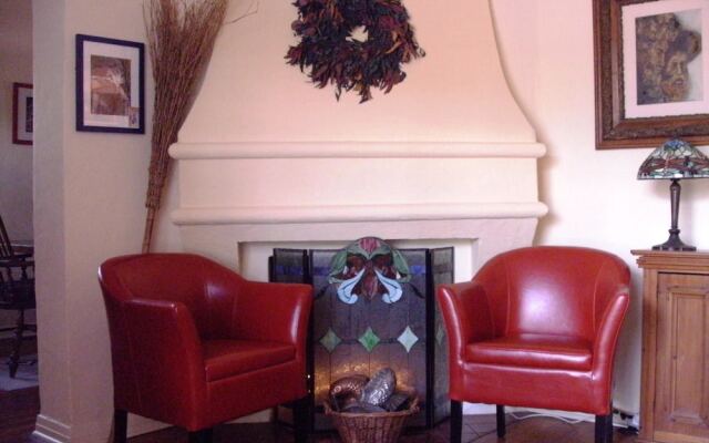 Sam Hughes Inn Bed and Breakfast