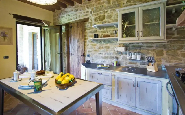 Nice Apartment in Apecchio With Shared Swimming Pool