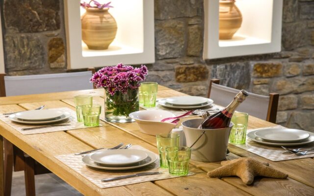 Naxos Rock Villas