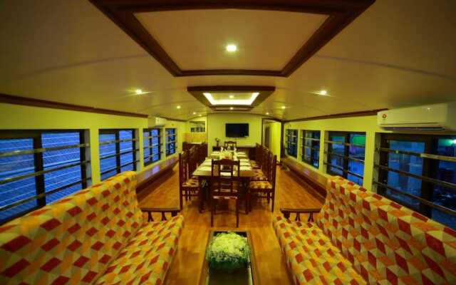 Kerala Houseboats