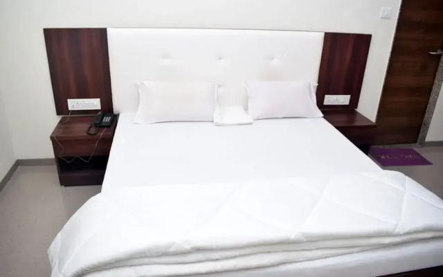 Hotel Sai Grand