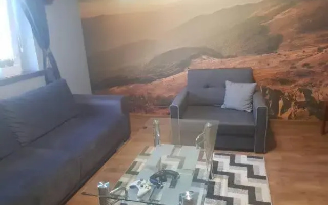 Apartament Folkowy Wujek pod Gromadzyniem