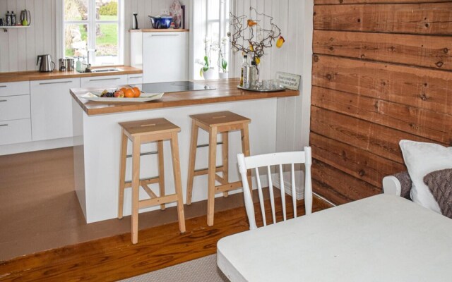 Stunning Home in Lindesnes With 3 Bedrooms and Wifi
