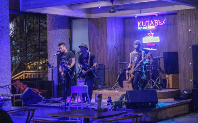 Kutabex Beach Front Hotel