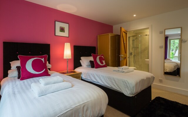 Mains of Taymouth White House