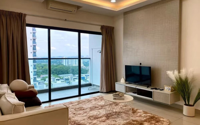 Rooftop Pool Jalan Landmark Apartments