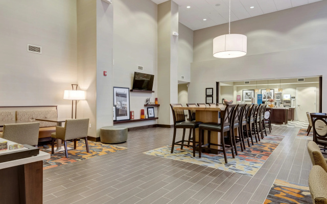 Hampton Inn St. Louis Wentzville