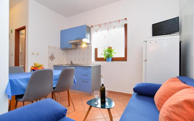 Apartment 365