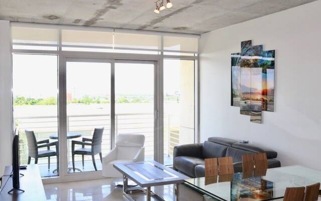 Spectacular Midtown Miami