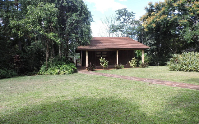 Ytororo Lodge