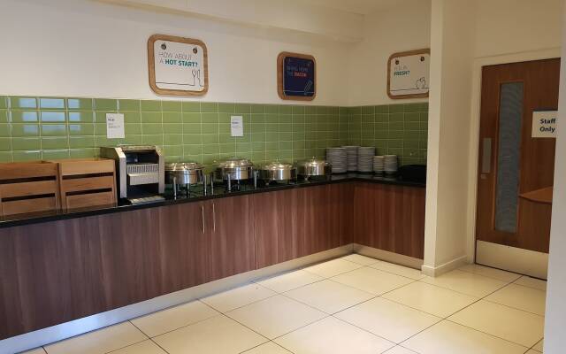 Holiday Inn Express Wakefield