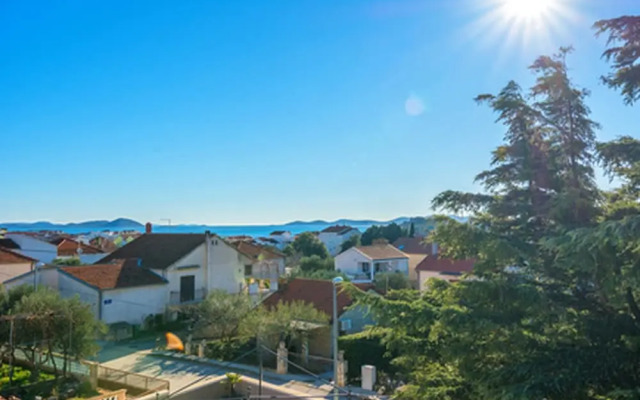 Pool Apartment Bakija 2