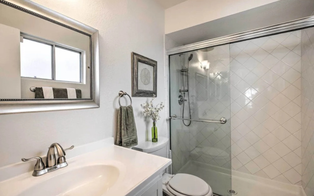 Heated Pool, Views, & Trail Access: Phoenix Escape