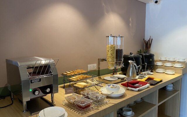 Alltrue Hotel Bintan - Tanjungpinang