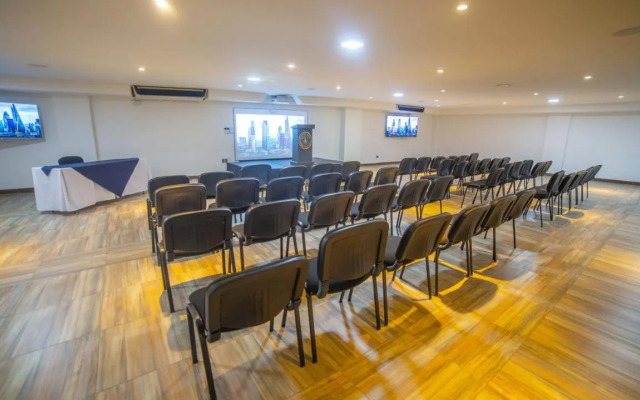 Azor Hotel Cali Versalles