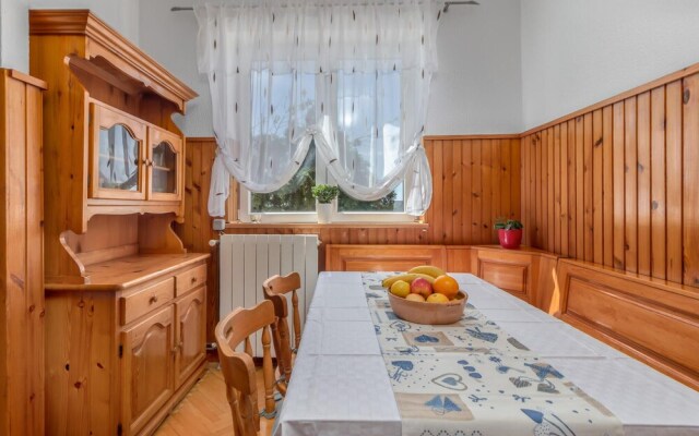 Nice Apartment in Skrljevo With 3 Bedrooms and Wifi