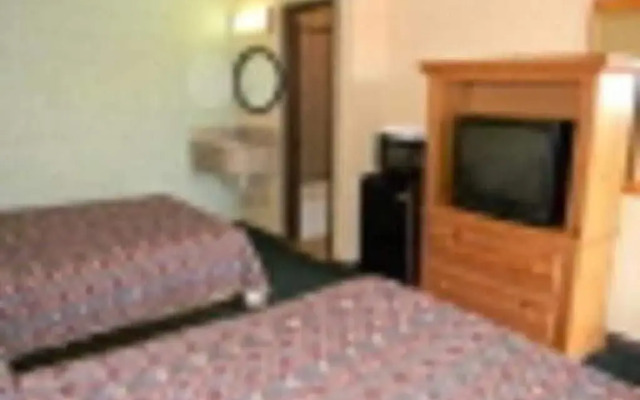 Interstate Inn Express