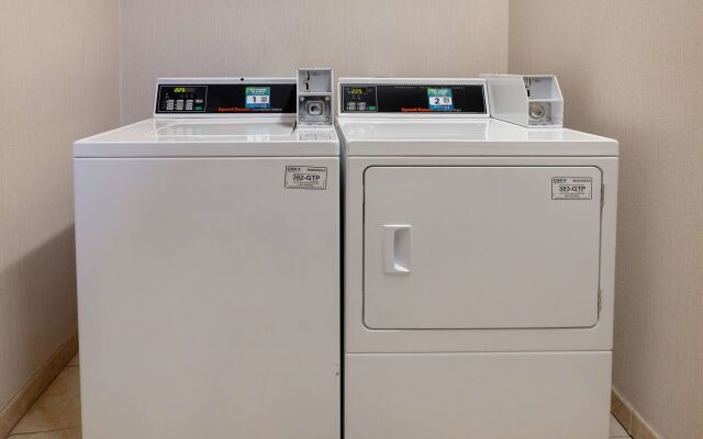 Hampton Inn Victoria